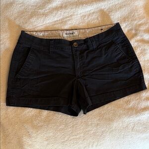 Old Navy Black Low Rise Shorts Sz 4